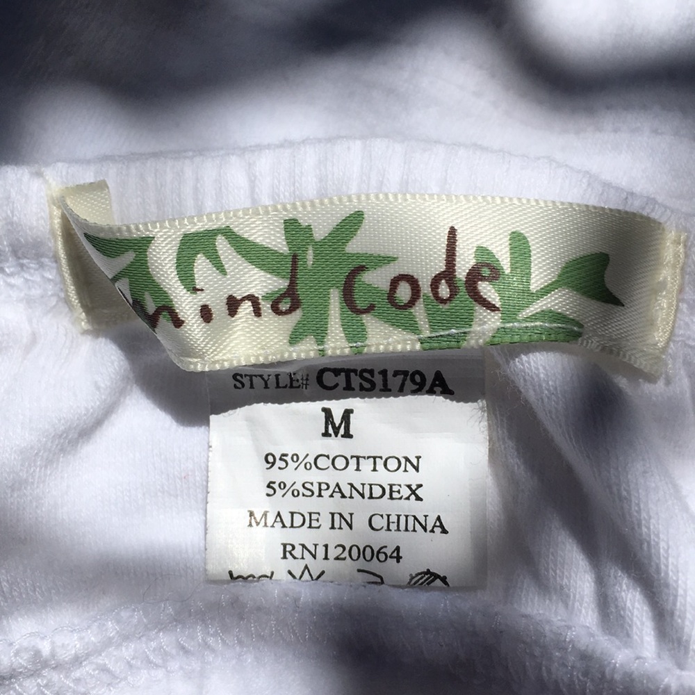 Mind Code White Halter Top - Picture 6 of 6